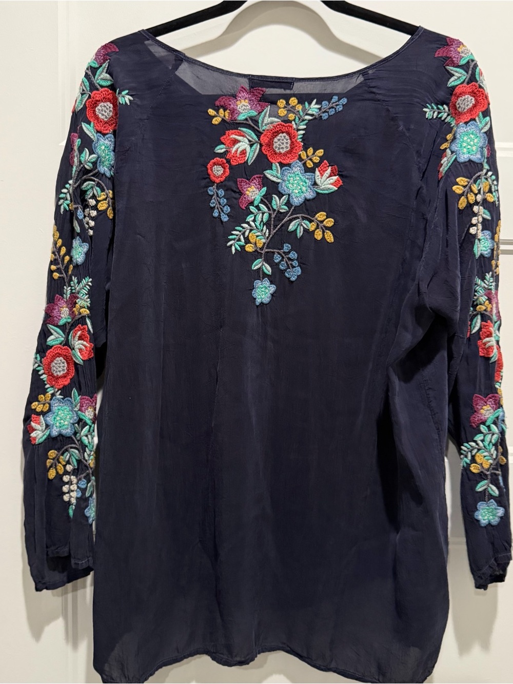 Johnny Was Navy Embroidered Floral Long-Sleeve Blouse - Picture 4 of 6